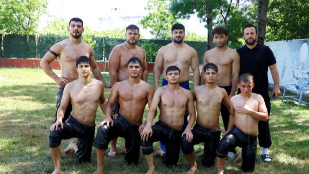 İlkadım'ın Pehlivanları Kırkpınar Yolunda