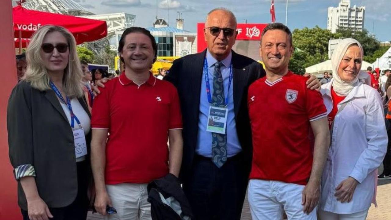 SAMSİAD’dan Filenin Sultanları’na Tribün Desteği