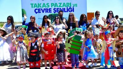 Takas Pazarı ve Çevre Şenliği Atakum Sahilinde Yoğun İlgi Gördü